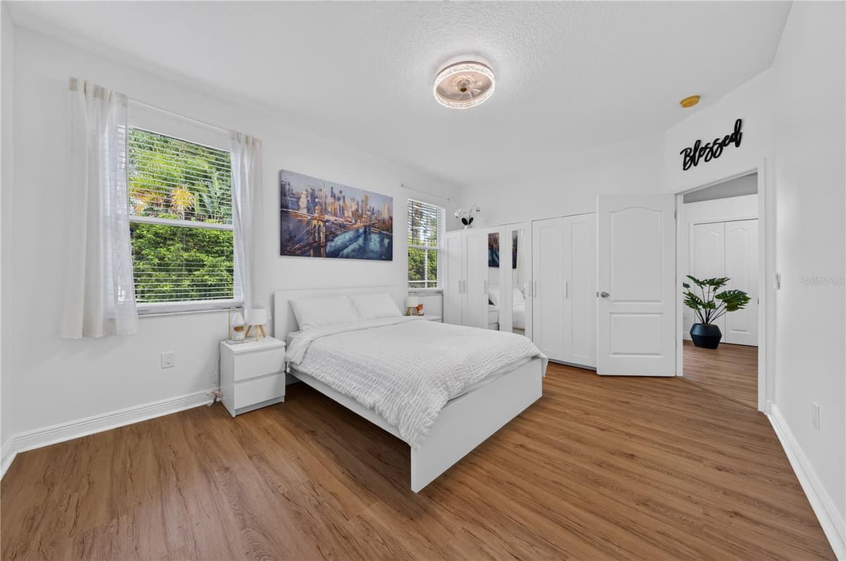 10429 TECOMA DRIVE — photo 19 of 47