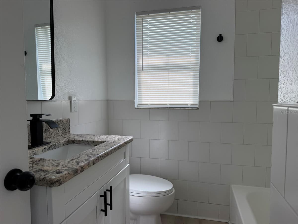 1705 BIRD STREET — photo 11 of 17