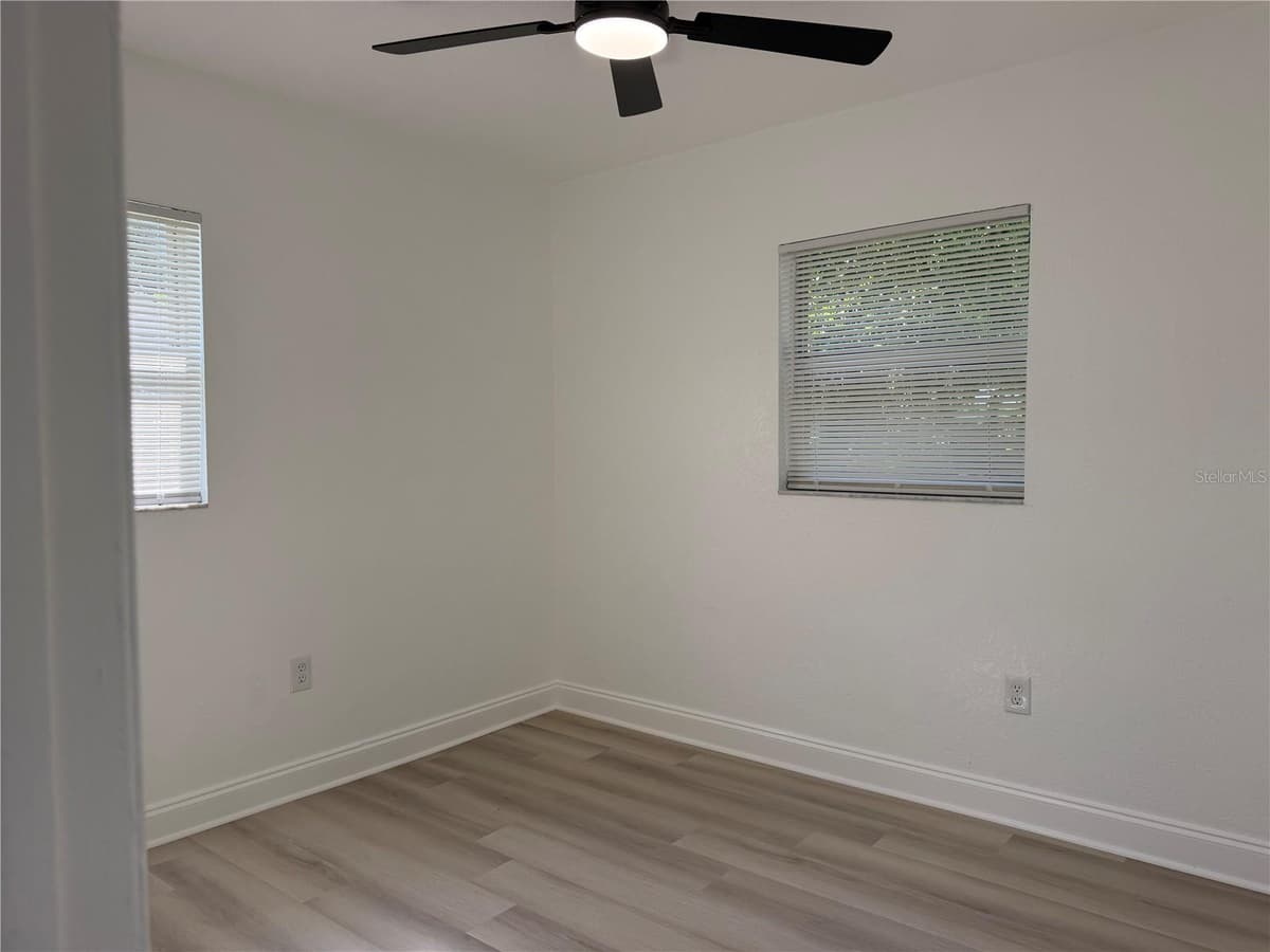 1705 BIRD STREET — photo 10 of 17