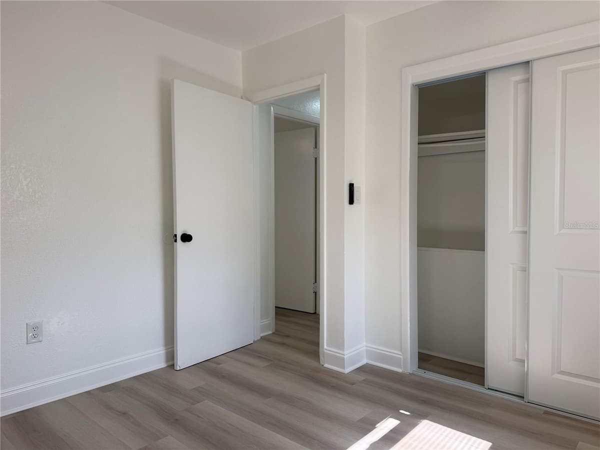 1705 BIRD STREET — photo 9 of 17