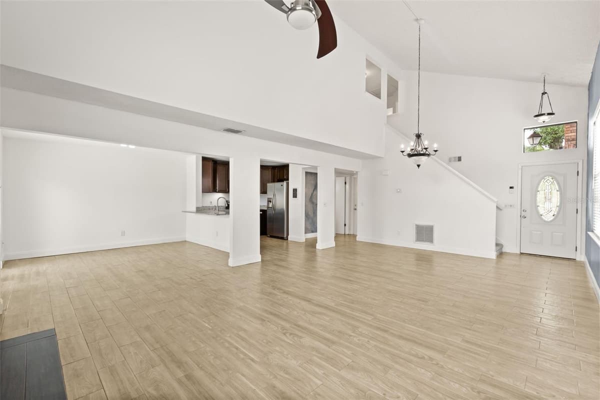 3109 BRIDGEFORD DRIVE — photo 9 of 43