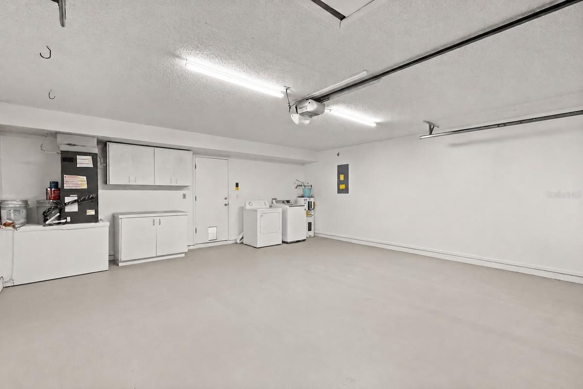 3109 BRIDGEFORD DRIVE — photo 32 of 43