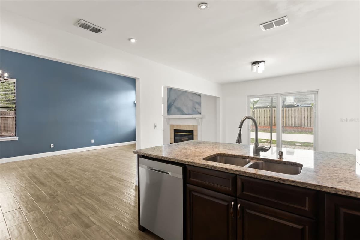 3109 BRIDGEFORD DRIVE — photo 14 of 43