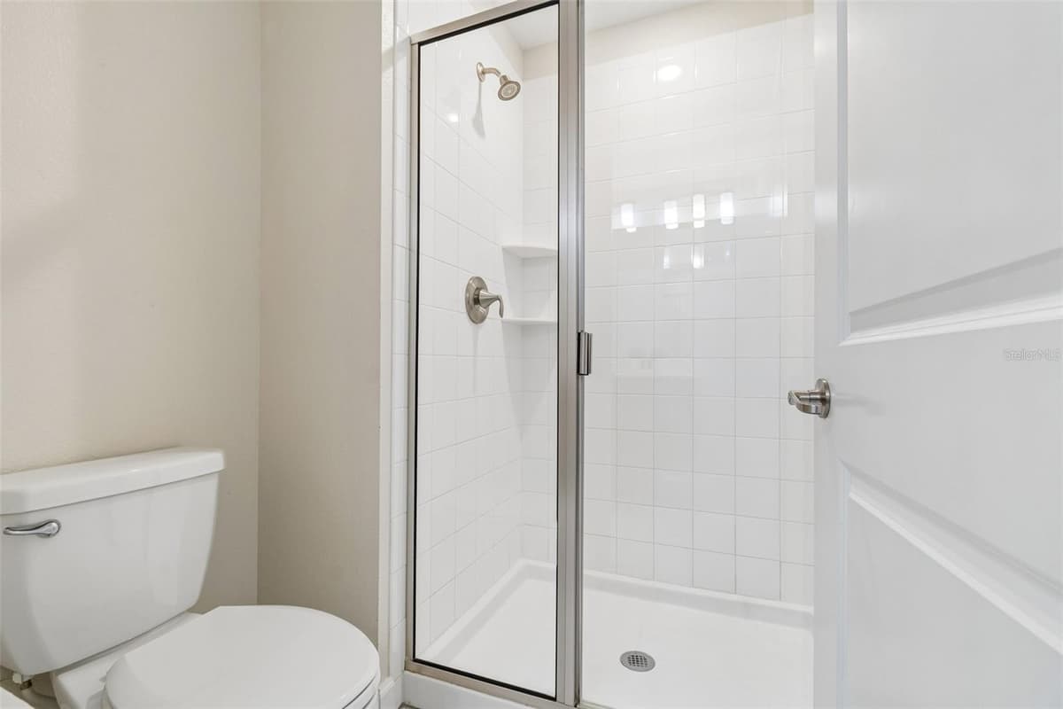 4833 ROMEO CIRCLE — photo 34 of 54