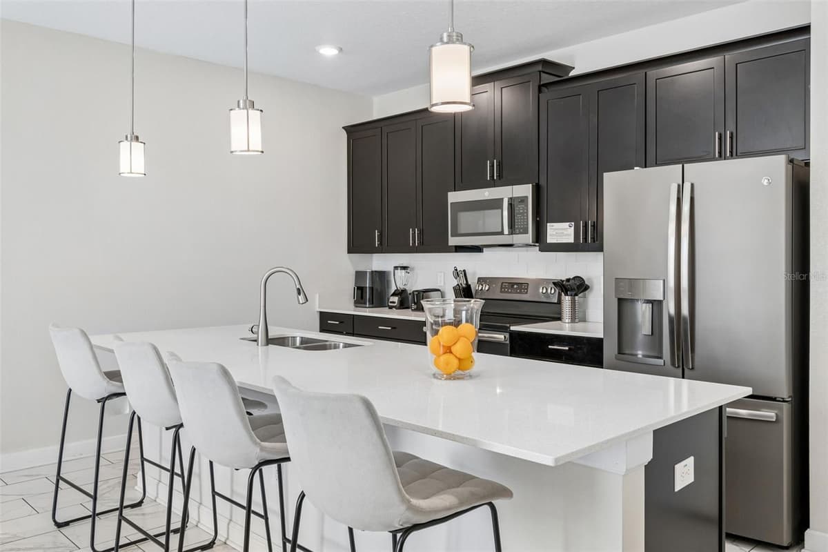 4833 ROMEO CIRCLE — photo 8 of 54