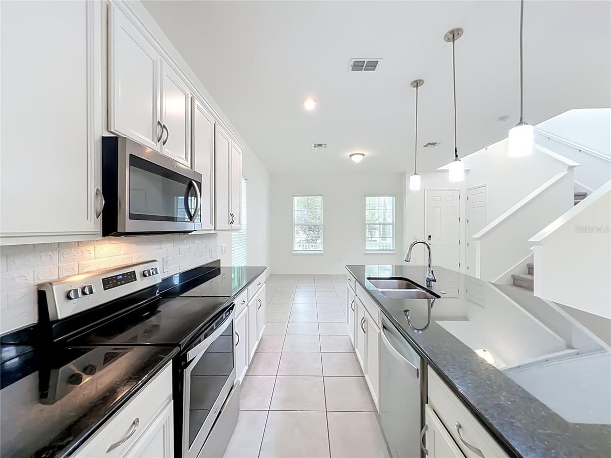 14704 SETON CREEK BOULEVARD — photo 18 of 65