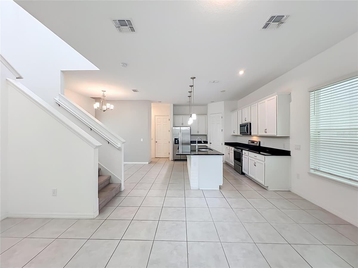 14704 SETON CREEK BOULEVARD — photo 9 of 65