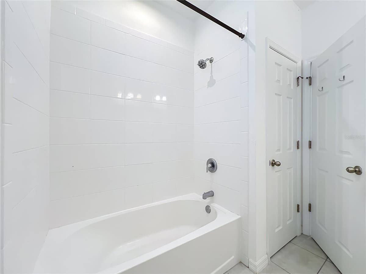 14704 SETON CREEK BOULEVARD — photo 43 of 65