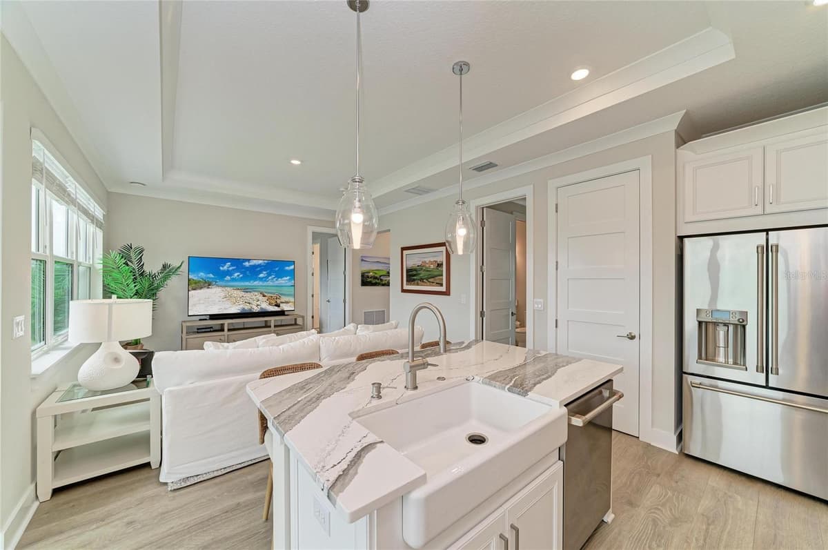 4064 SANTA CATERINA BOULEVARD — photo 14 of 59