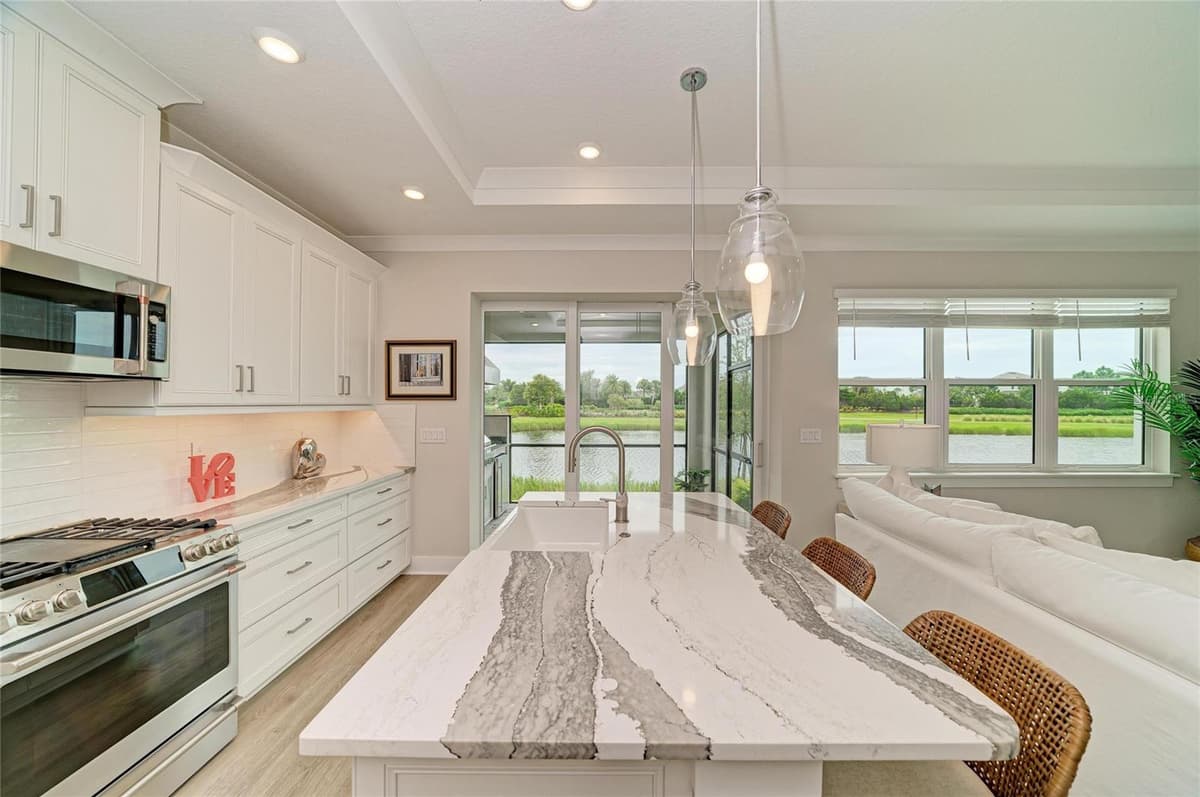 4064 SANTA CATERINA BOULEVARD — photo 11 of 59