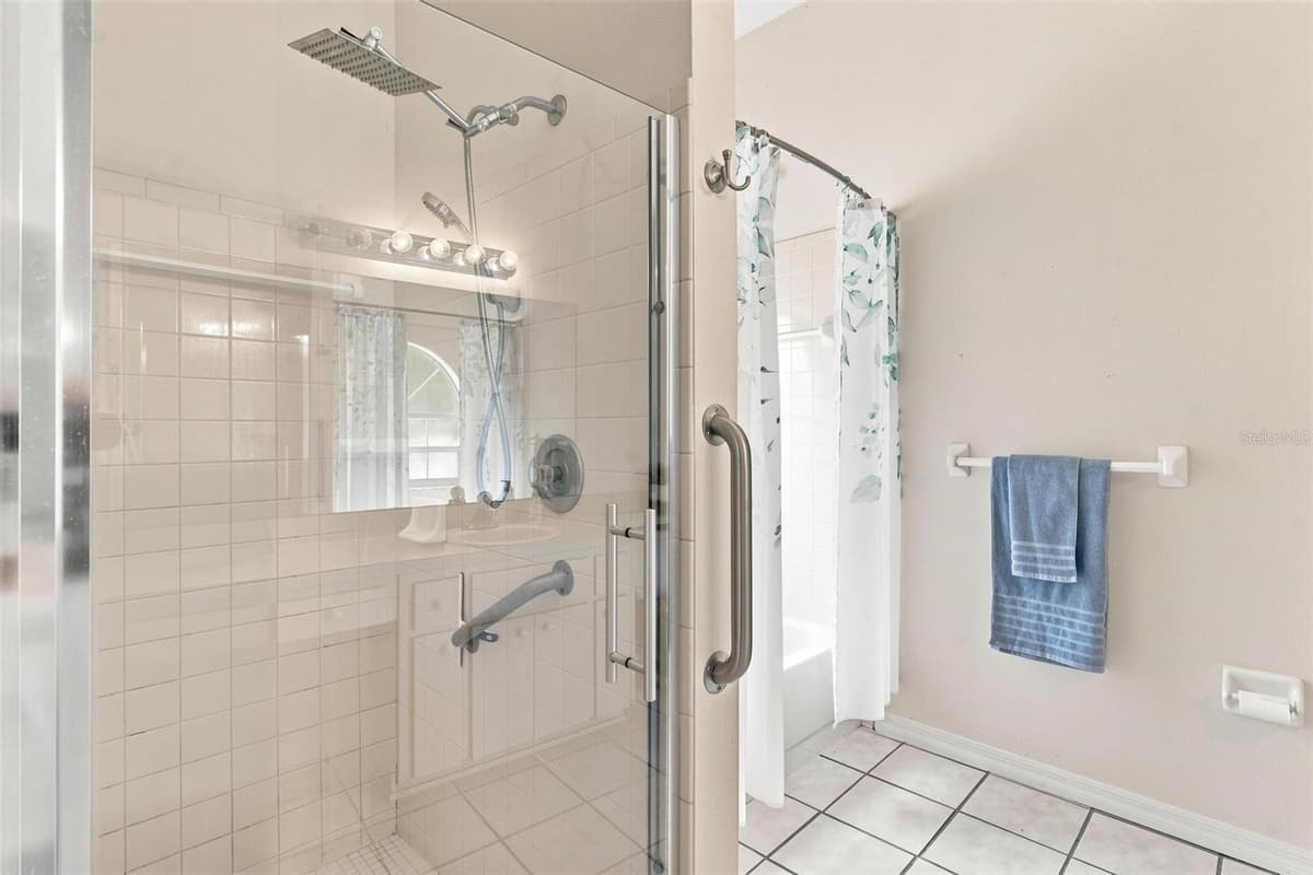 742 WOODVIEW DRIVE — photo 21 of 46
