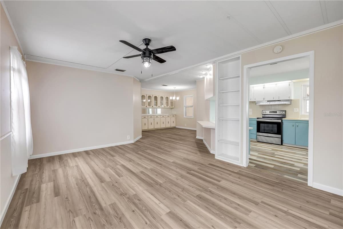 130 PINE STREET — photo 16 of 55