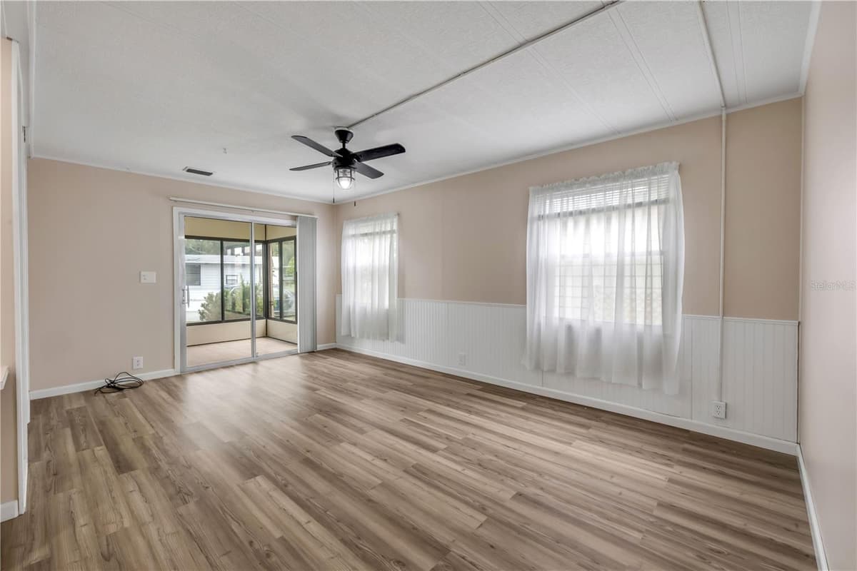 130 PINE STREET — photo 12 of 55