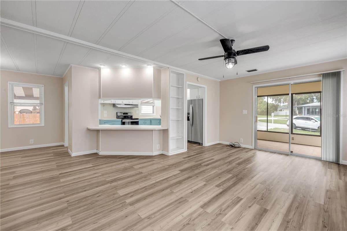 130 PINE STREET — photo 14 of 55