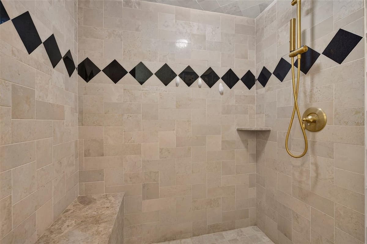 4334 DOTTIE COURT — photo 34 of 63
