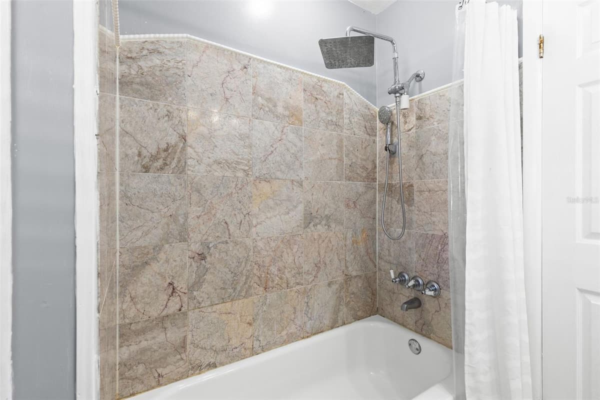 1950 REBECCA DRIVE — photo 13 of 43