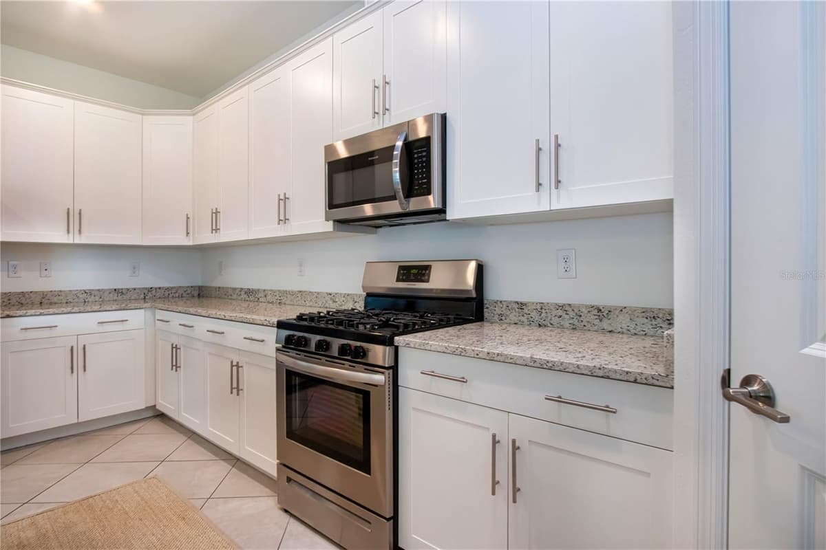 5160 CORAL REEF WAY — photo 21 of 66