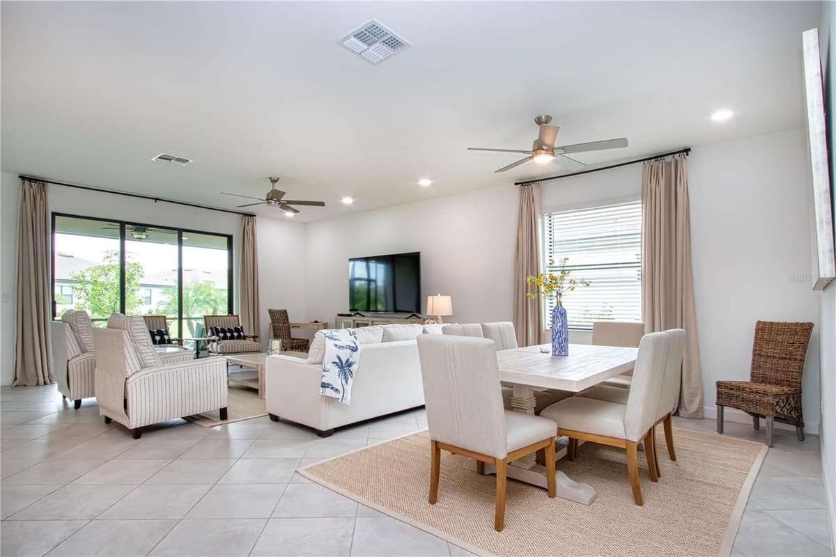 5160 CORAL REEF WAY — photo 4 of 66