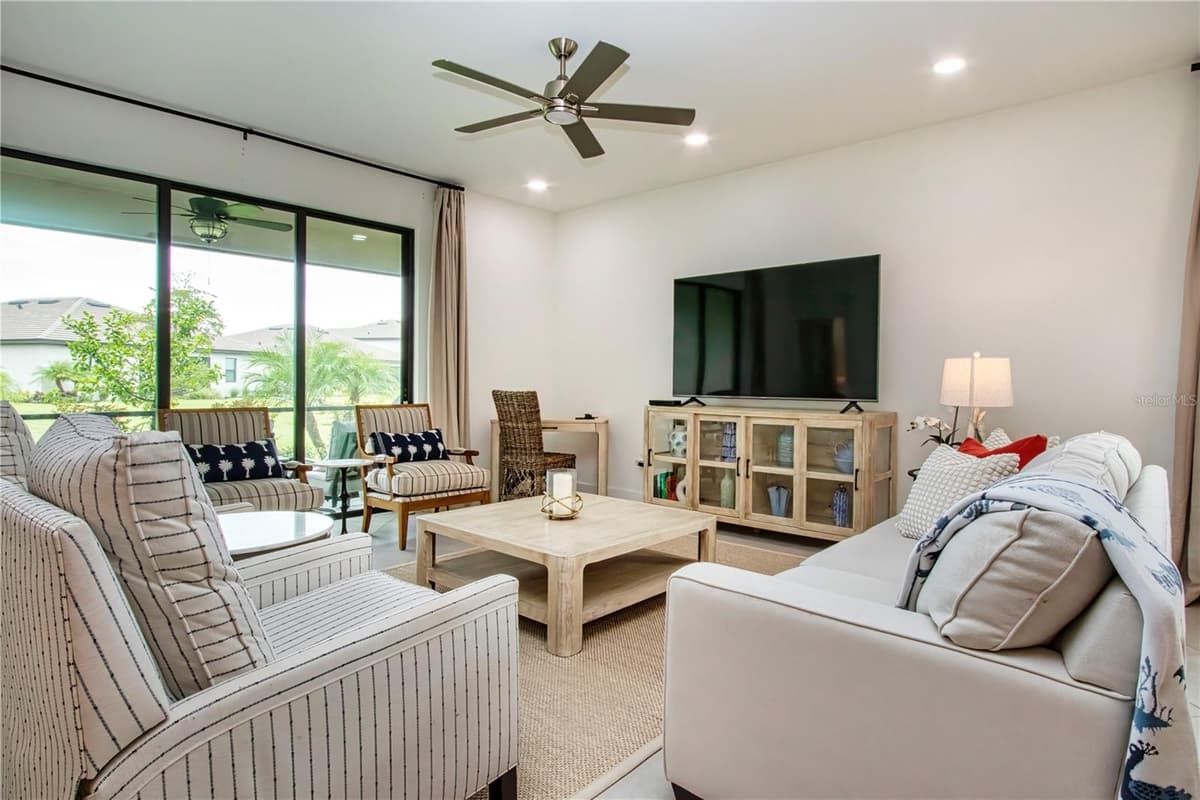 5160 CORAL REEF WAY — photo 5 of 66