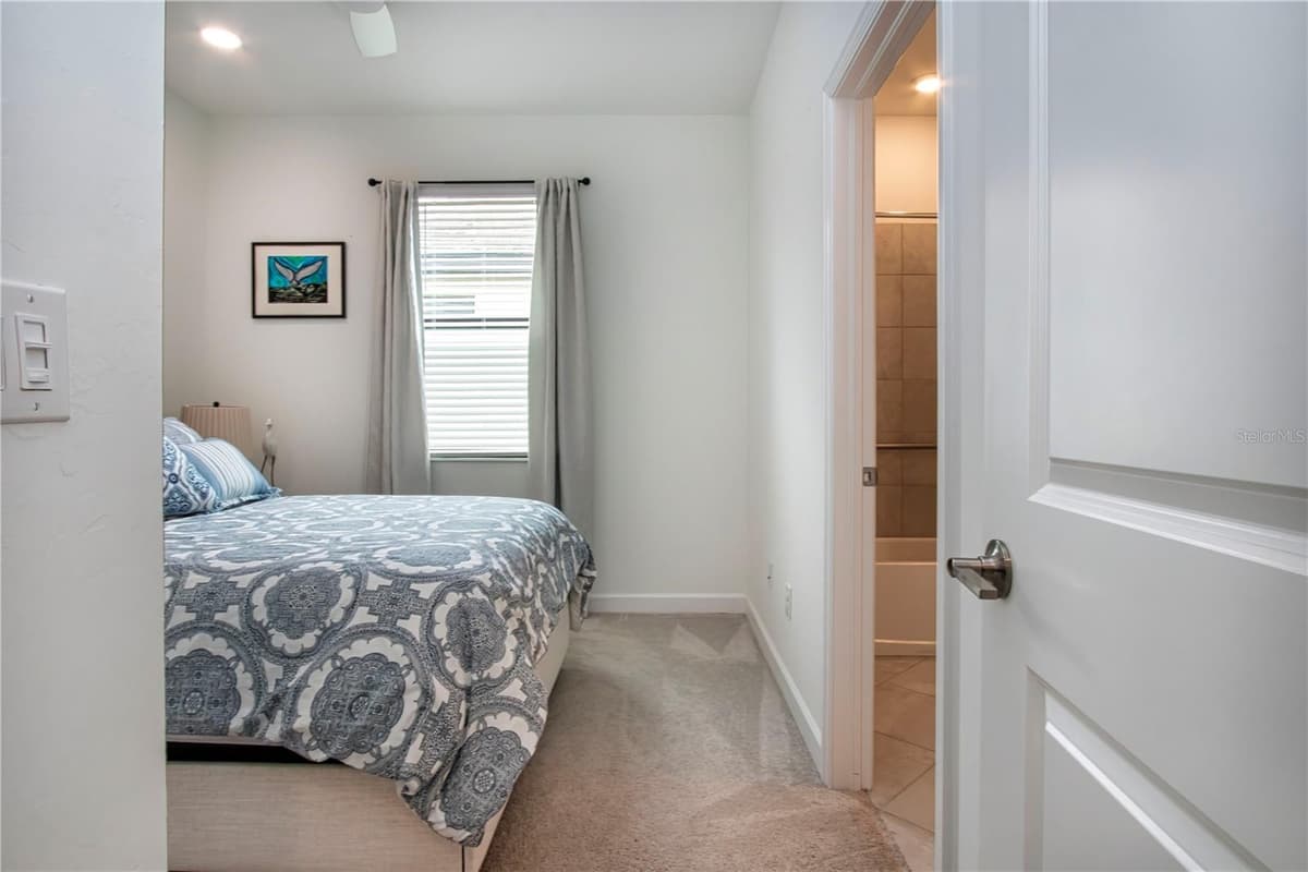 5160 CORAL REEF WAY — photo 35 of 66