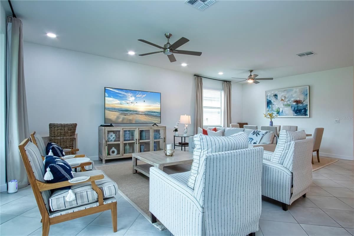 5160 CORAL REEF WAY — photo 8 of 66