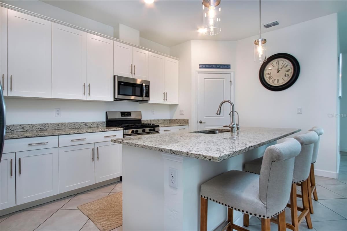 5160 CORAL REEF WAY — photo 17 of 66