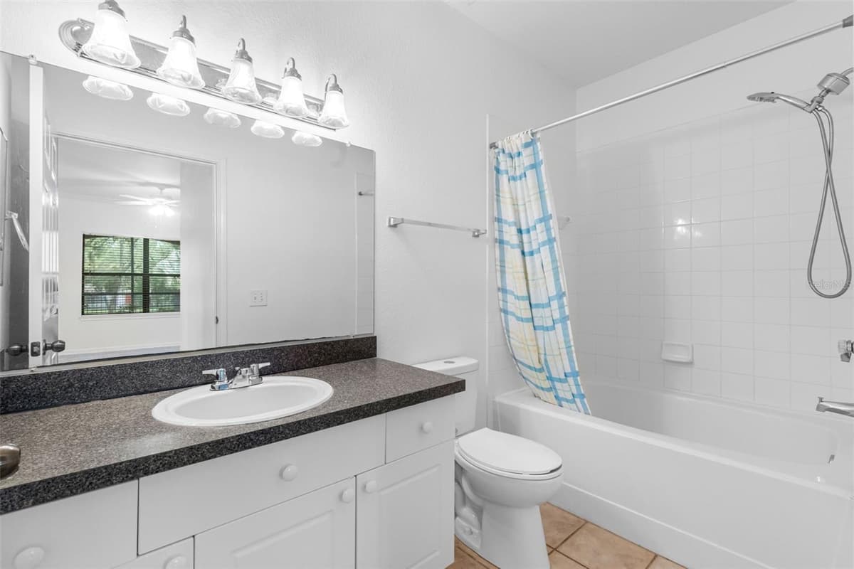 2250 PORTOFINO PLACE — photo 17 of 62