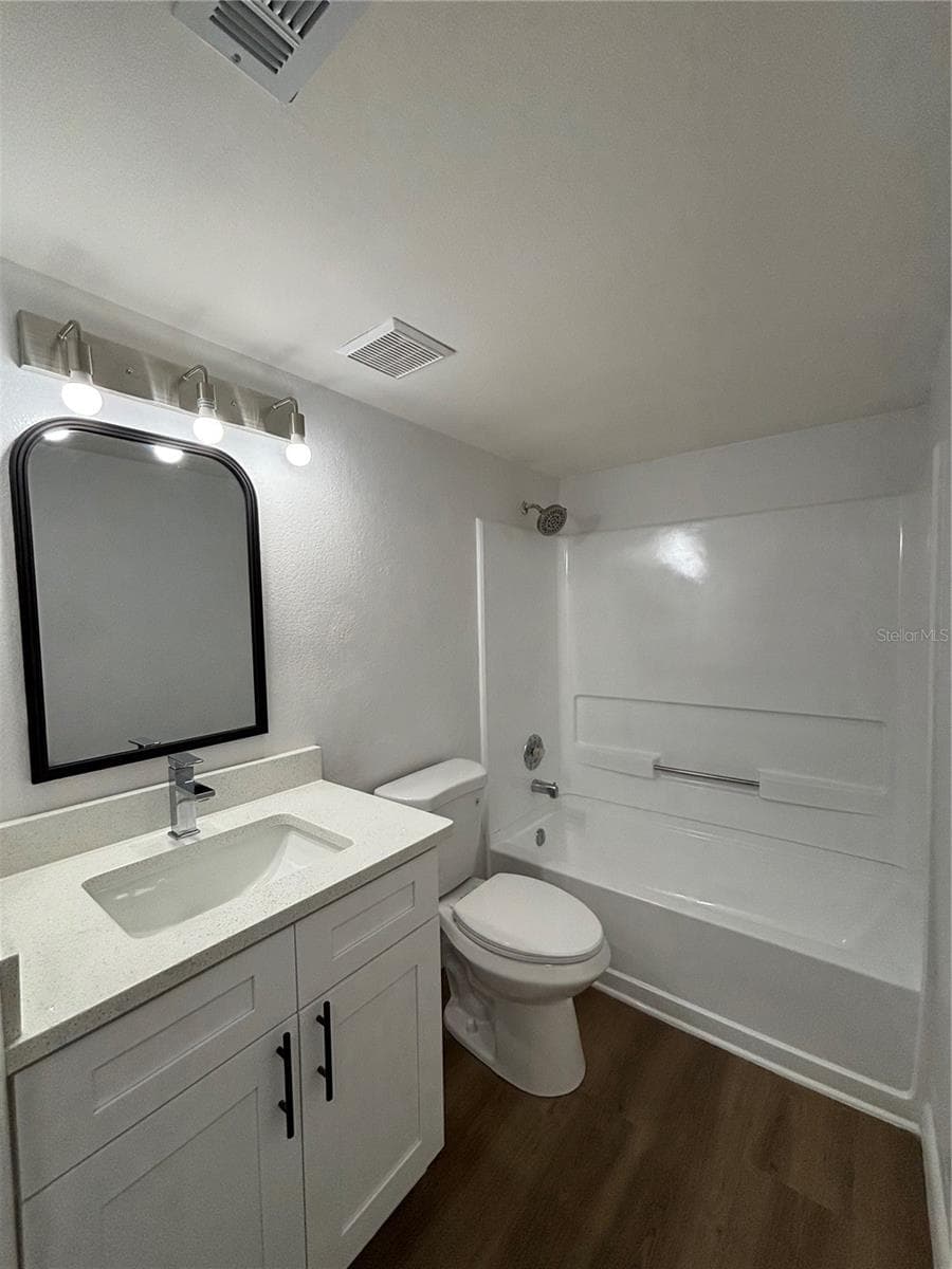 2690 CORAL LANDINGS BOULEVARD — photo 11 of 15