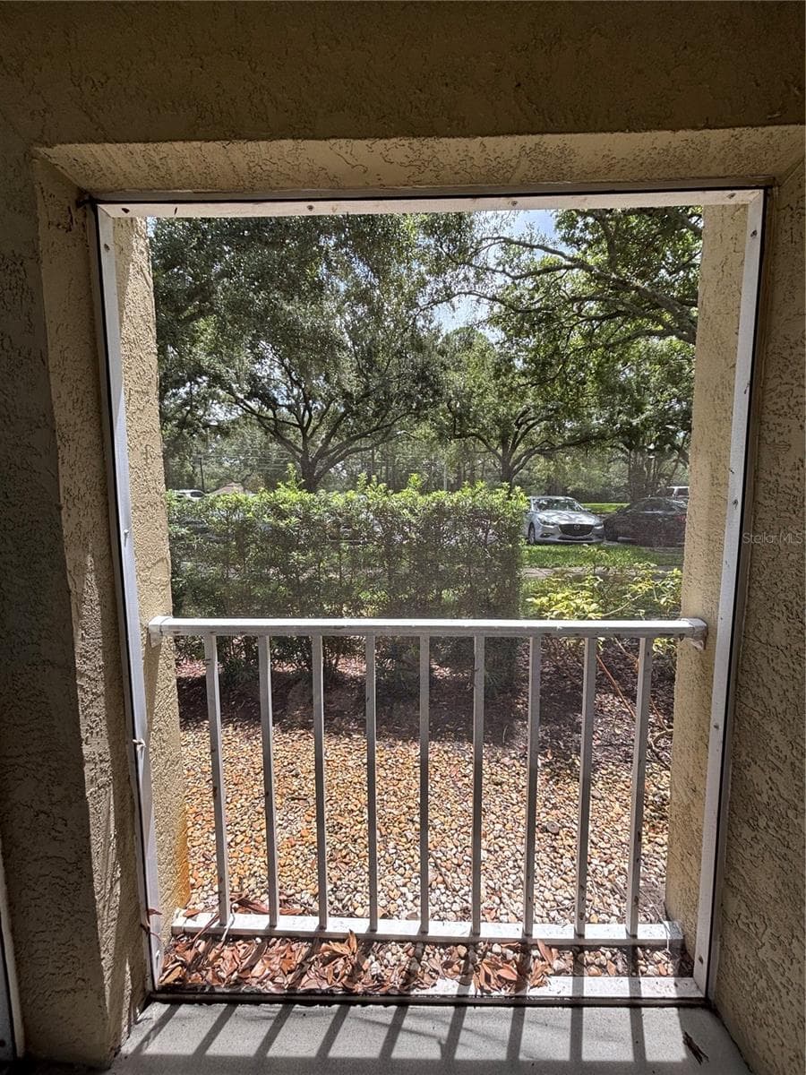 2690 CORAL LANDINGS BOULEVARD — photo 5 of 15