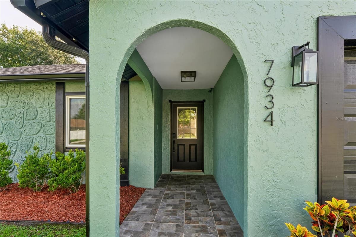 7934 ADELAIDE LOOP — photo 13 of 65