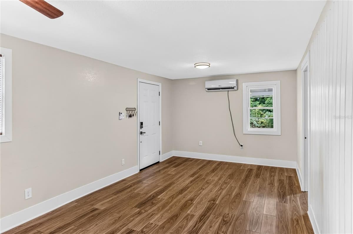 2727 HIGHWAY 17 — photo 10 of 42
