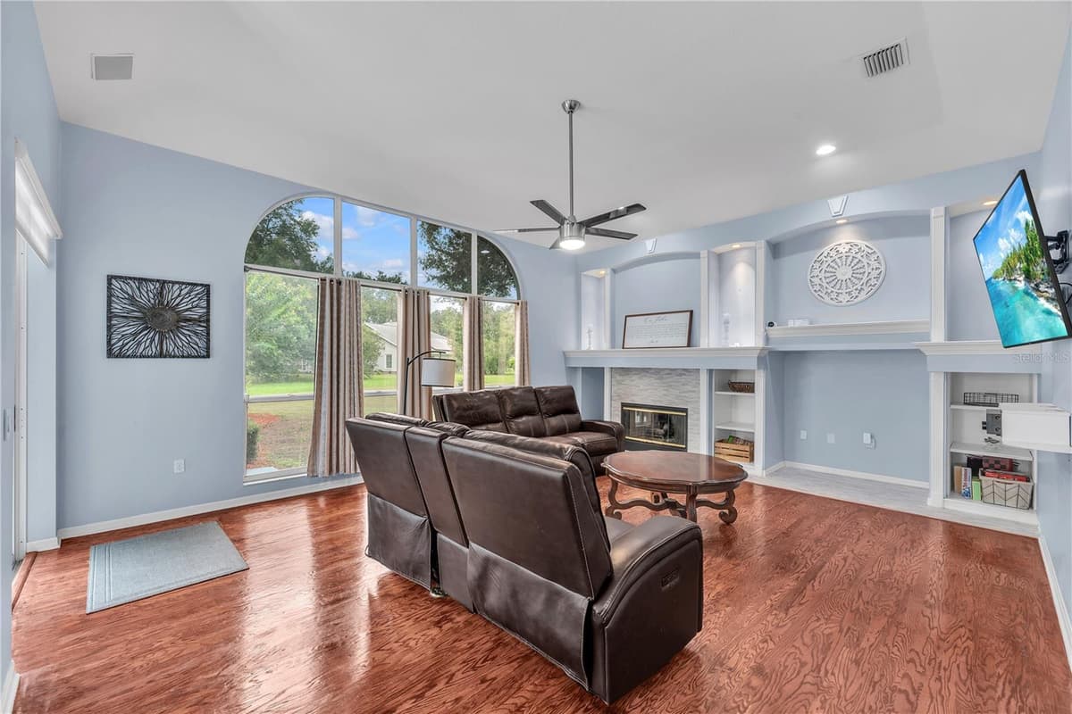 4419 SWIFT CIRCLE — photo 3 of 64