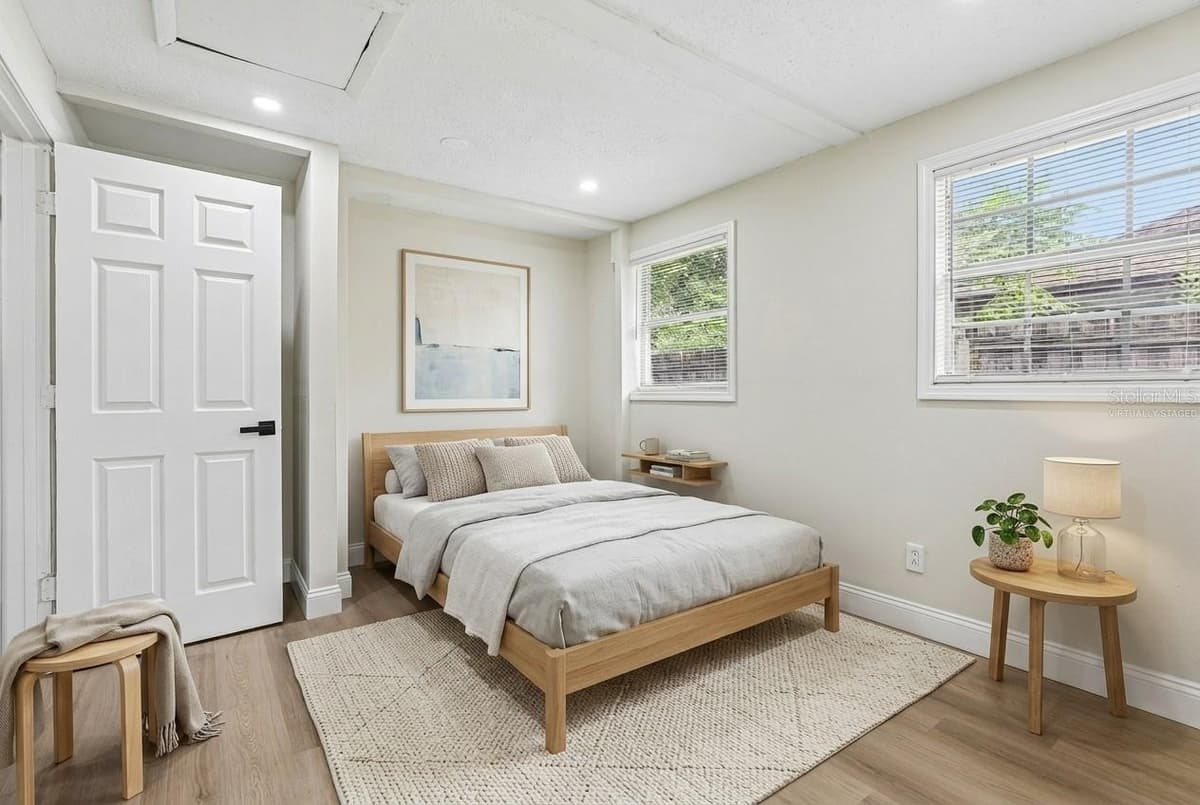 518 LAVON DRIVE — photo 15 of 37
