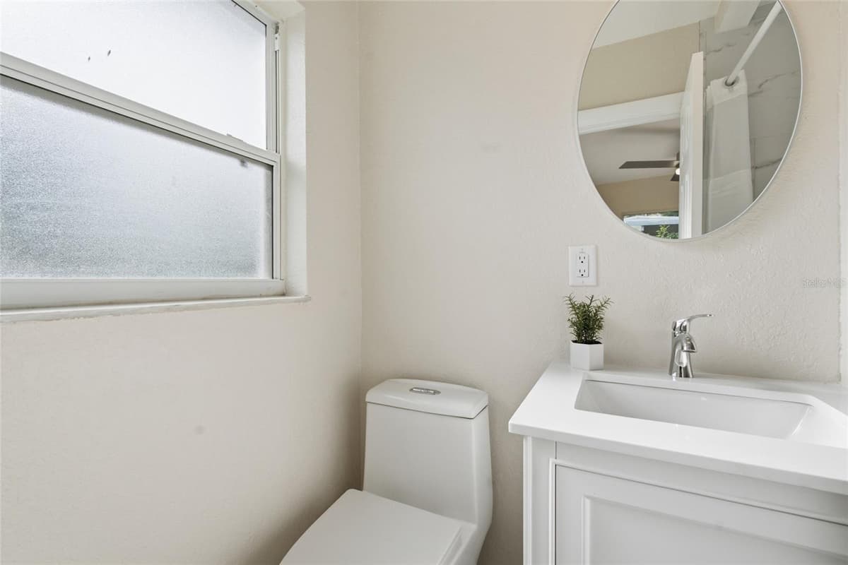 1060 JACKSON STREET — photo 25 of 34