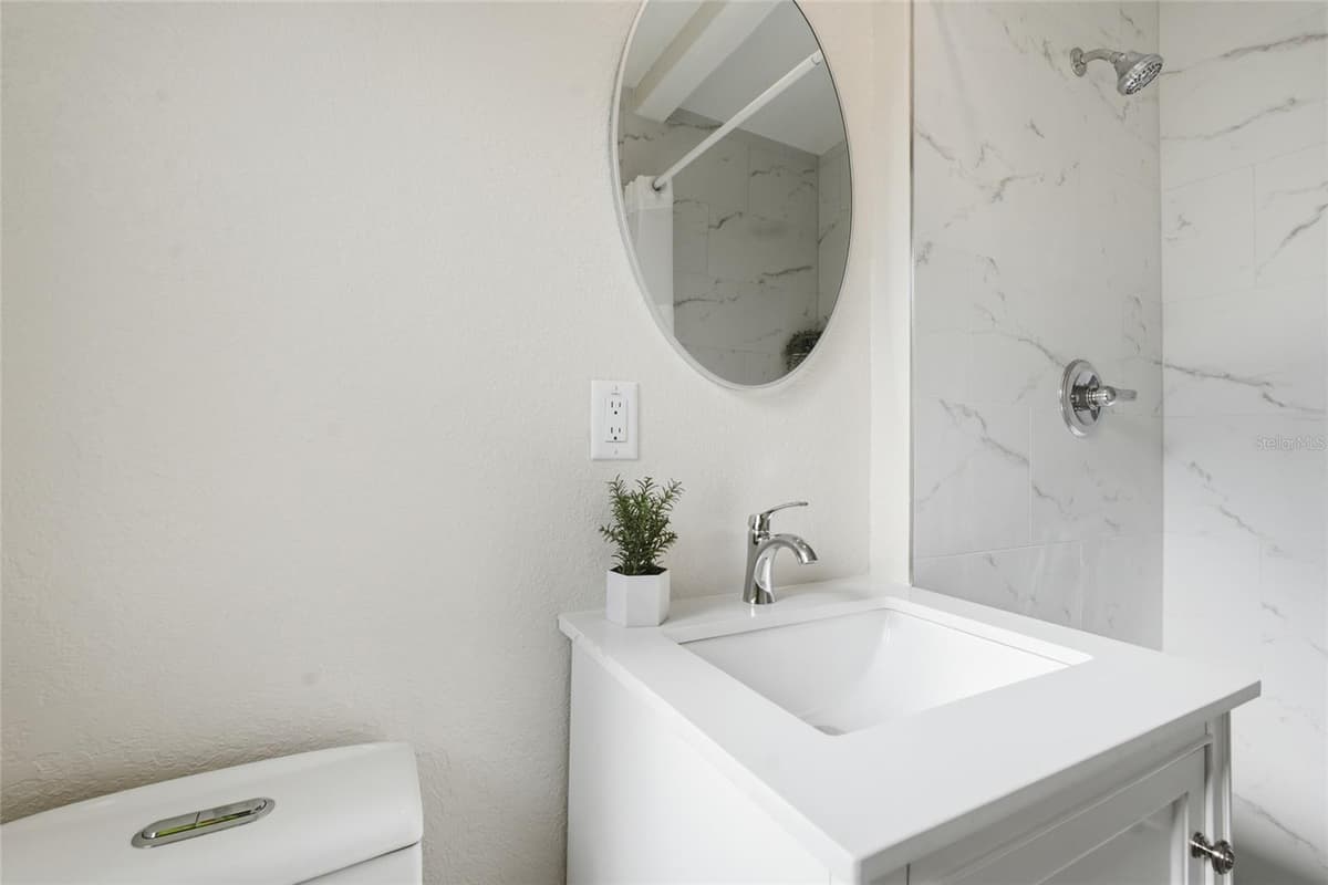 1060 JACKSON STREET — photo 26 of 34