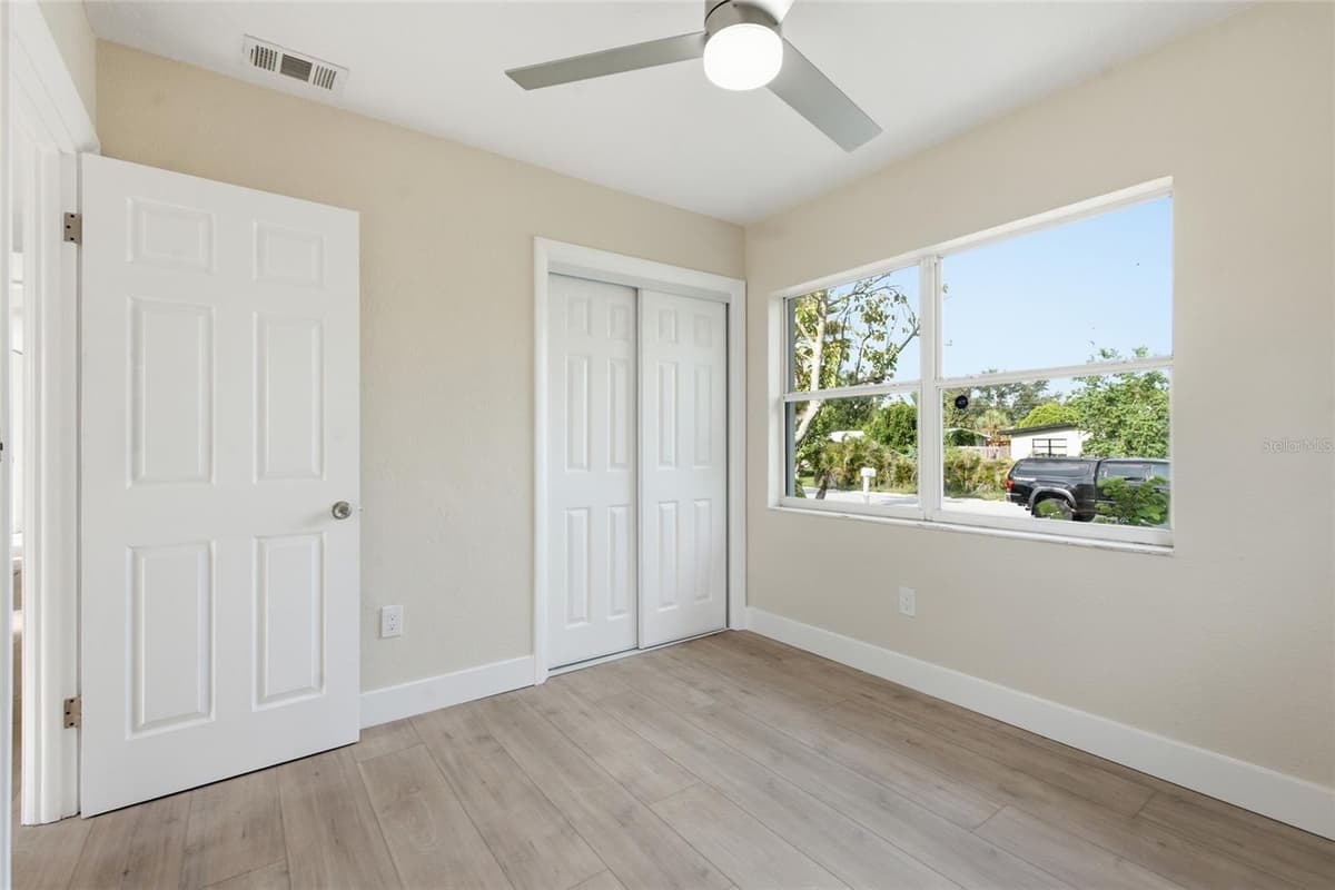 1060 JACKSON STREET — photo 21 of 34