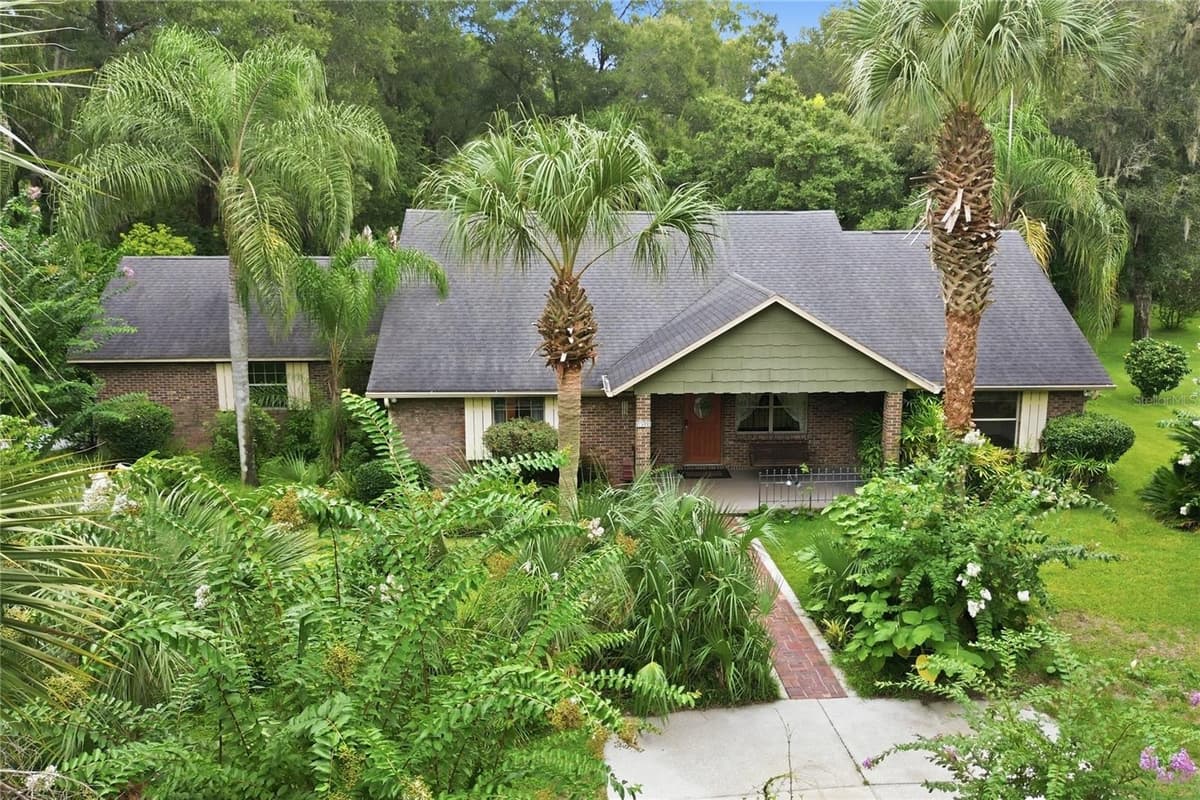 1925 LADY BUG LANE — photo 3 of 68