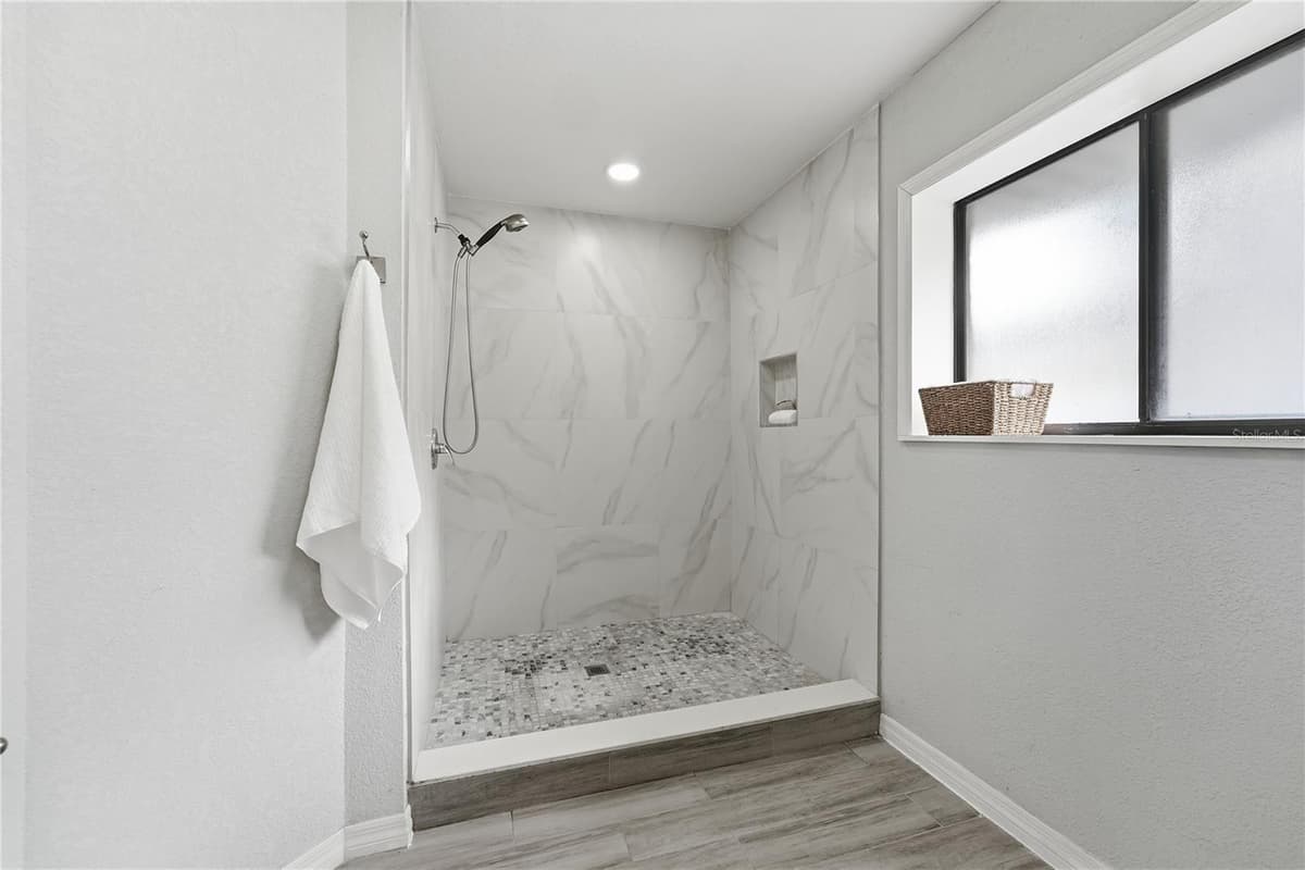 1539 ELF STONE DRIVE — photo 24 of 54