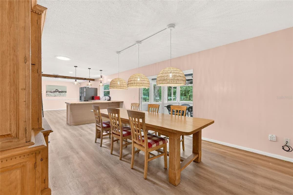 11281 CIRCLE M AVENUE — photo 22 of 67