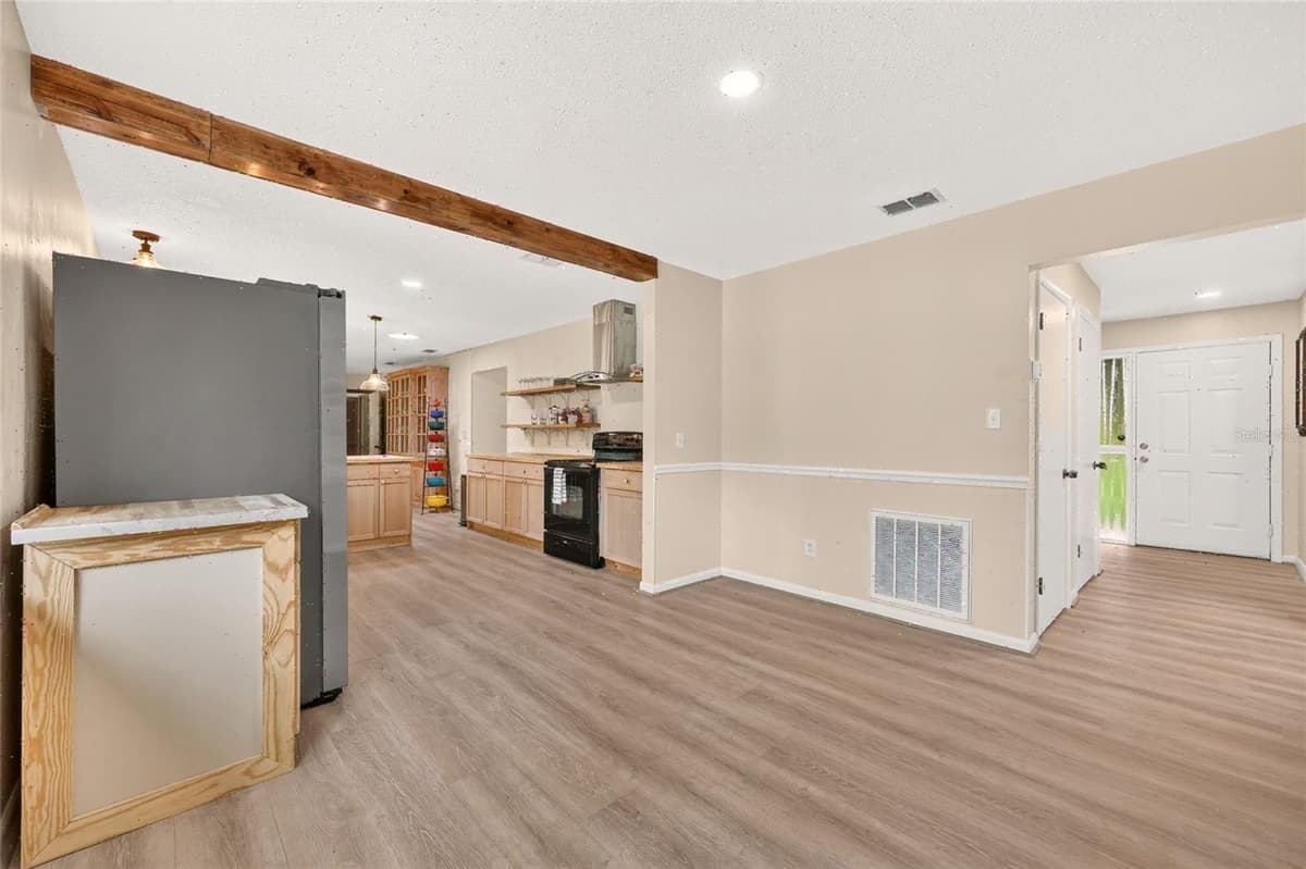11281 CIRCLE M AVENUE — photo 16 of 67