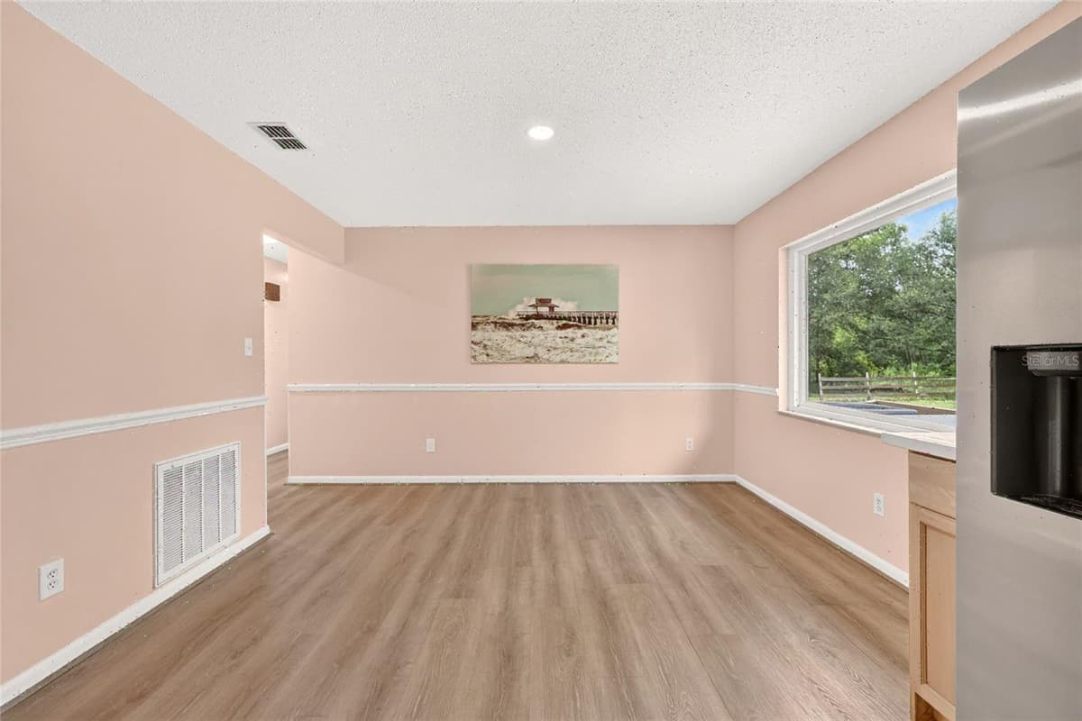 11281 CIRCLE M AVENUE — photo 17 of 67
