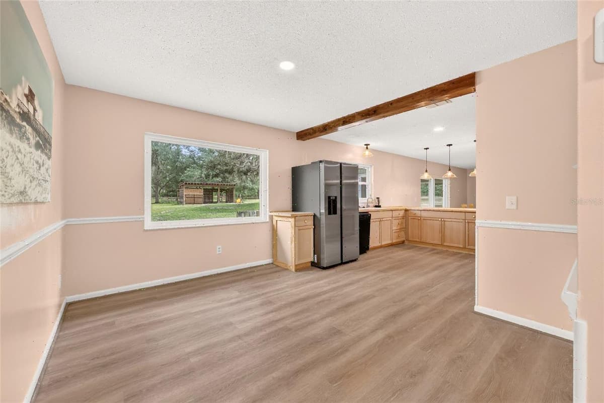11281 CIRCLE M AVENUE — photo 15 of 67