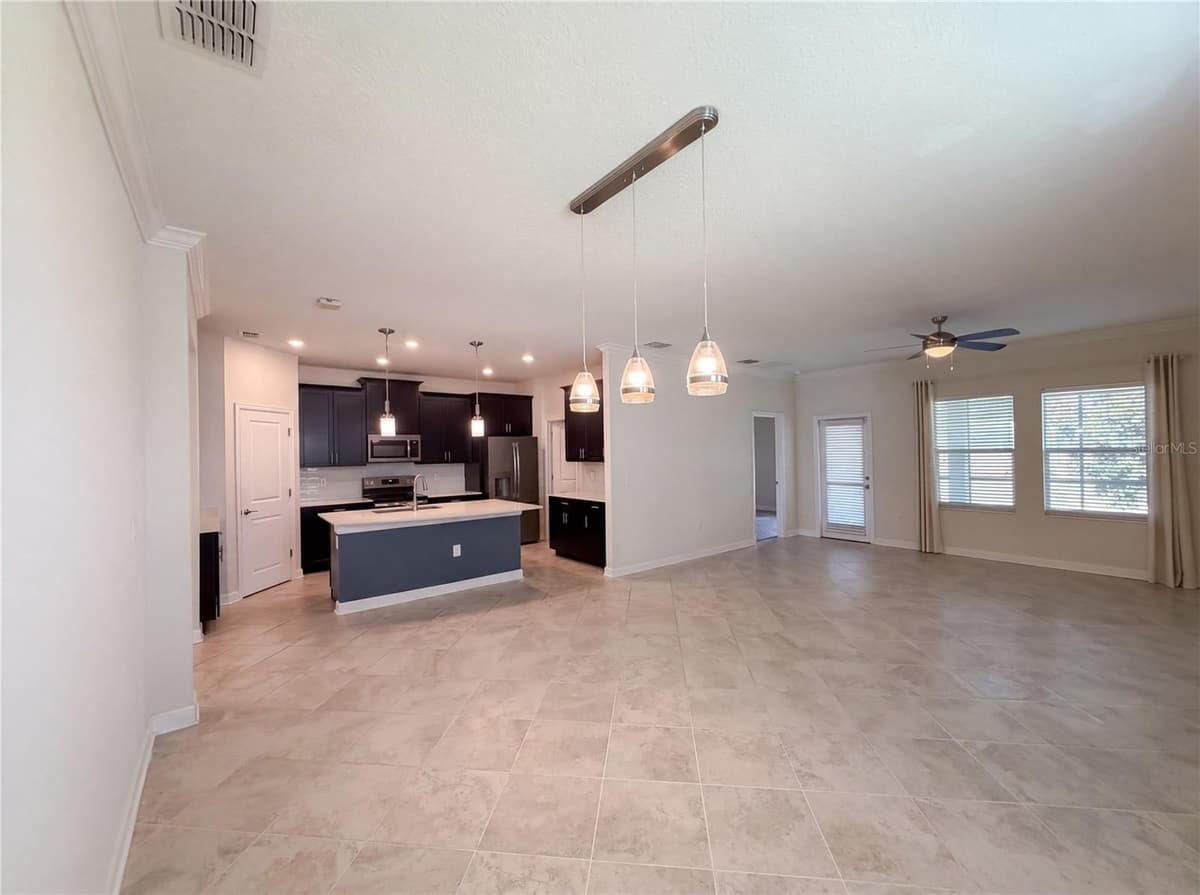 4112 INNOVATION LANE — photo 10 of 24