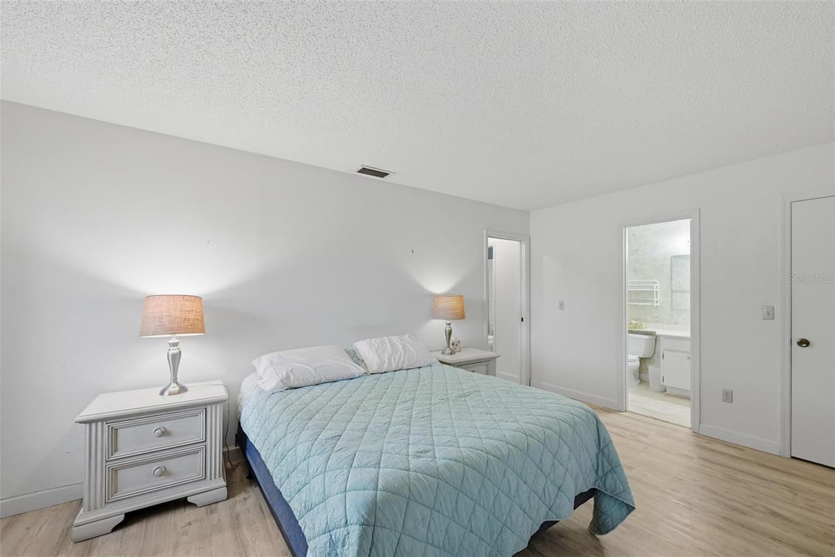 2118 HARLESTON PLACE — photo 24 of 93