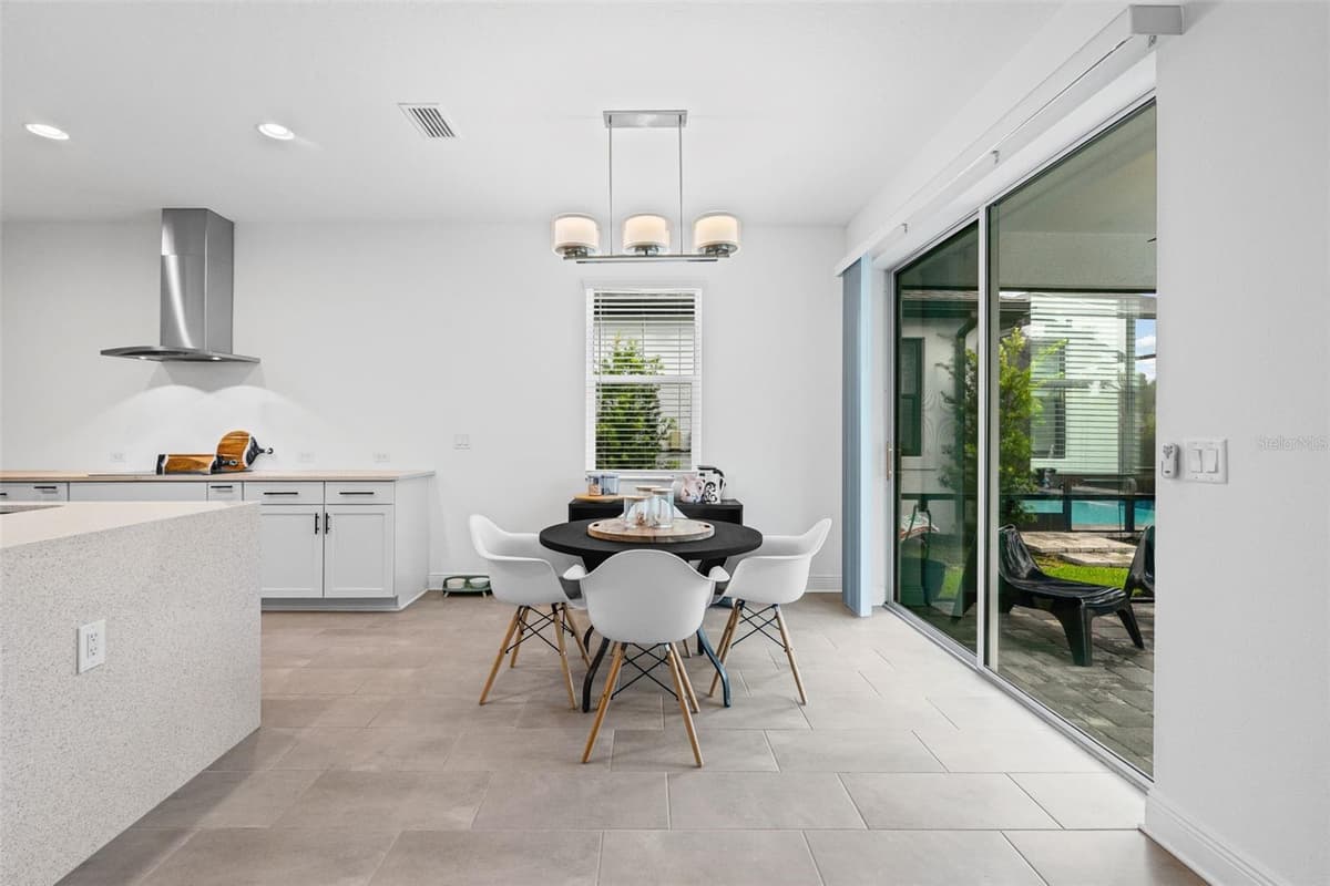 1024 FERNLEAF RUN — photo 16 of 66