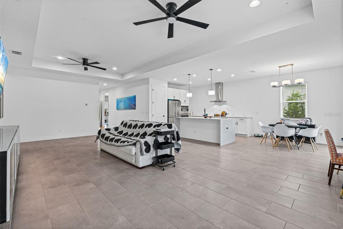 1024 FERNLEAF RUN — photo 13 of 66