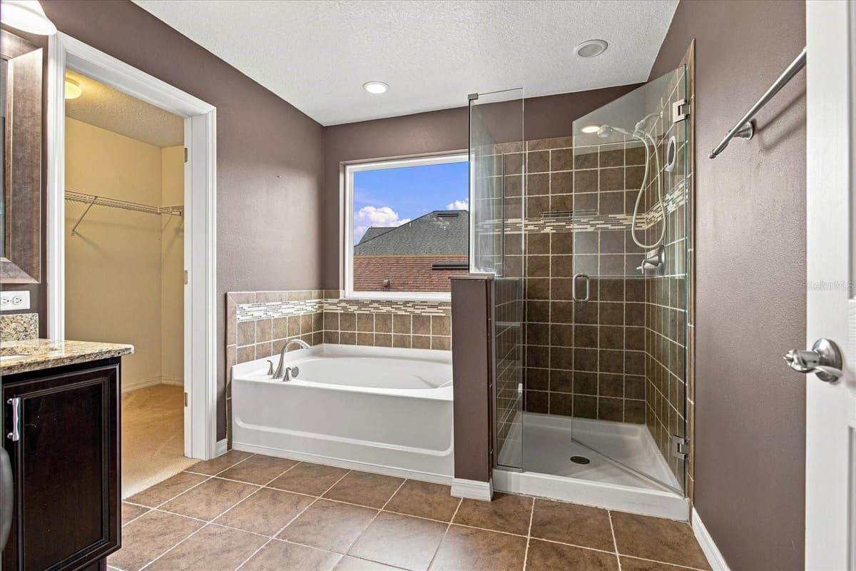 7921 ICELAND GULL STREET — photo 19 of 27