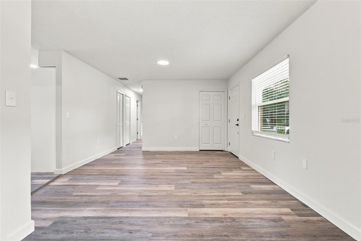 6204 ASHLAND AVENUE — photo 11 of 30