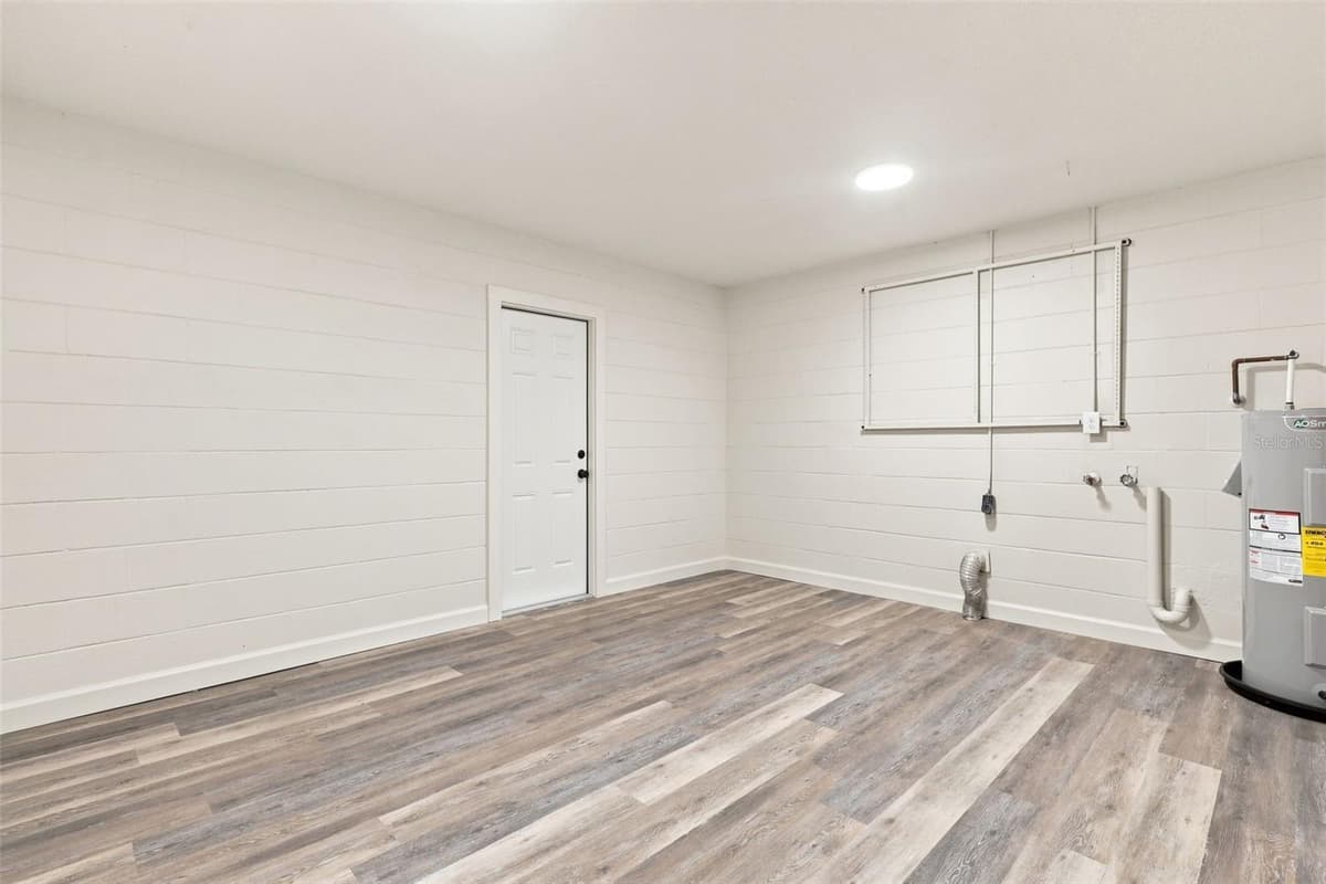 6204 ASHLAND AVENUE — photo 19 of 30