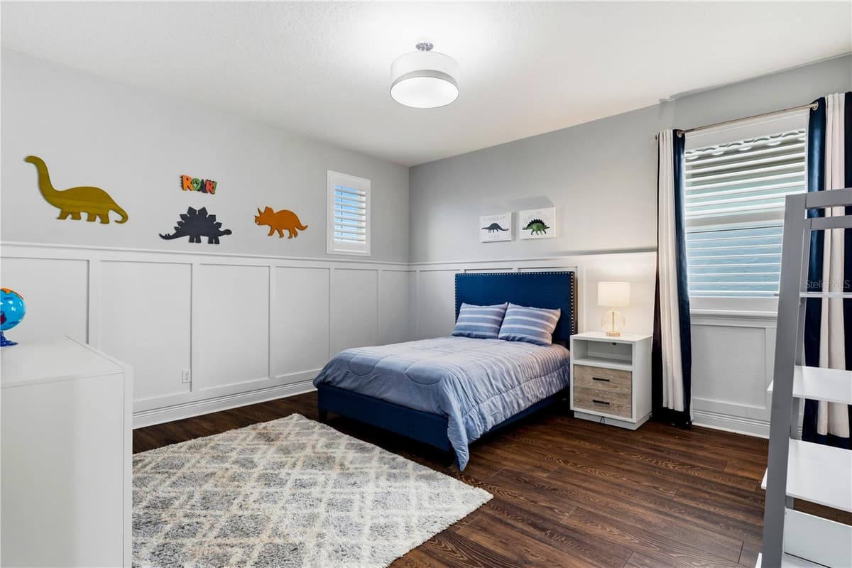 6443 SWANSON STREET — photo 40 of 65